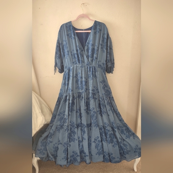 Ted Baker Dresses & Skirts - Ted Baker Zilda Dress